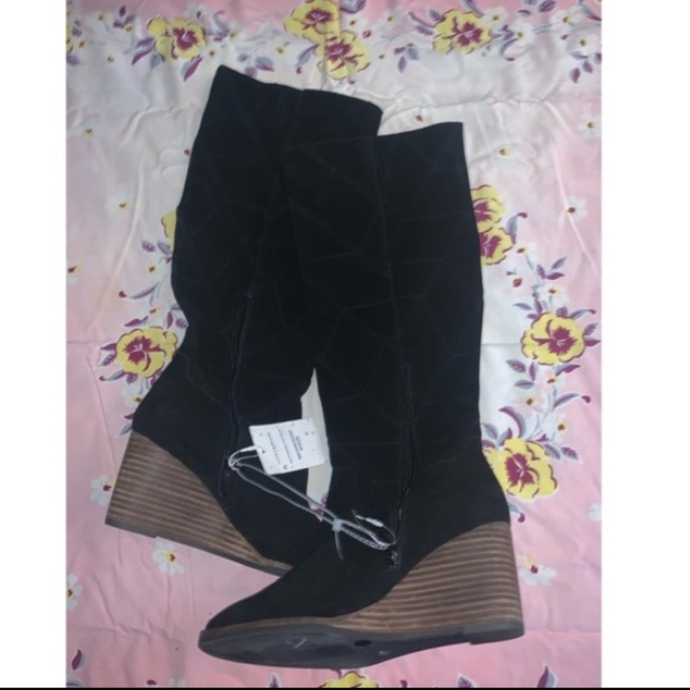 LUCKY BRAND Womens waterproof suede heeled boots